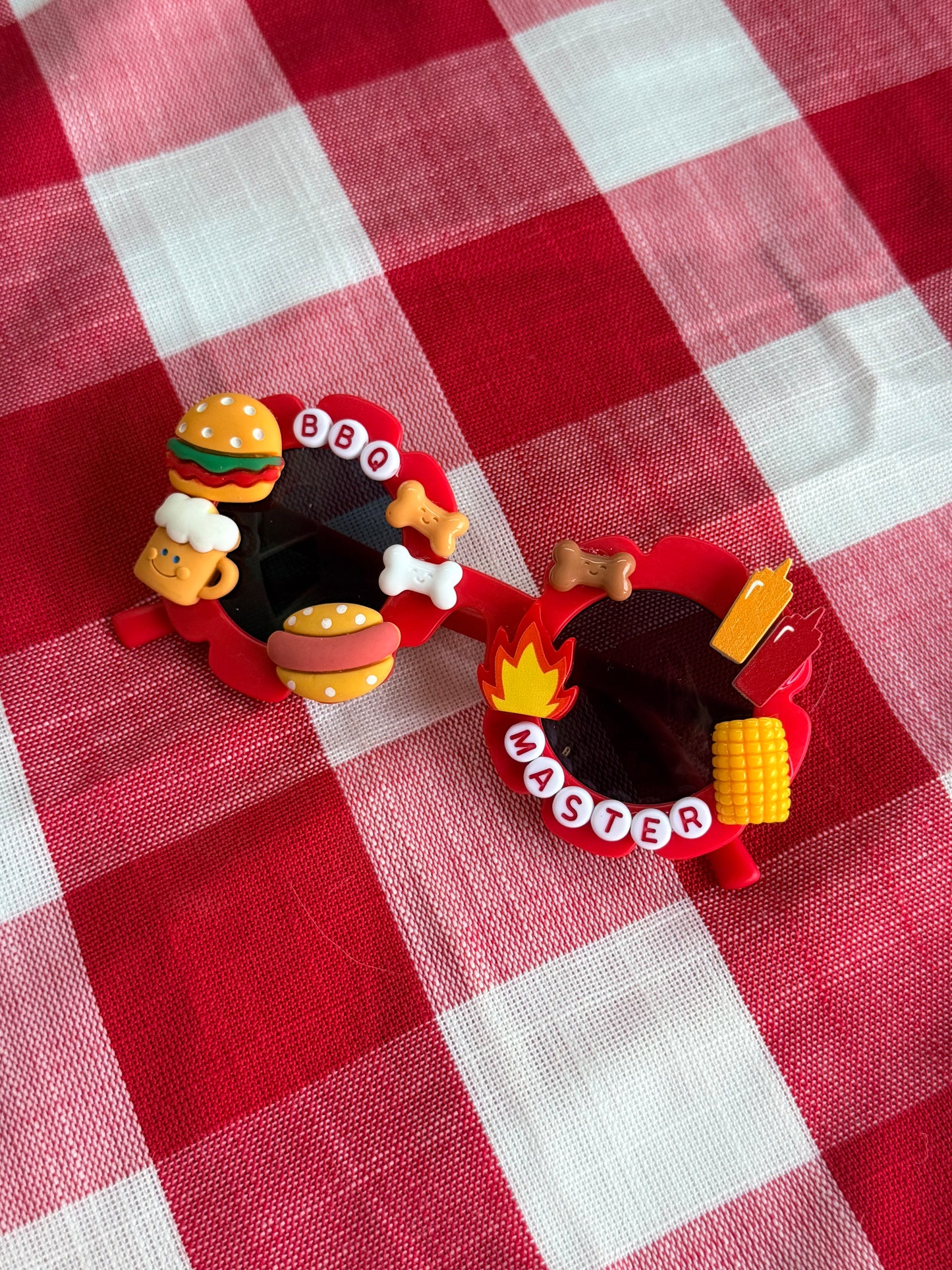 BBQ Dog Sunglasses-2 styles