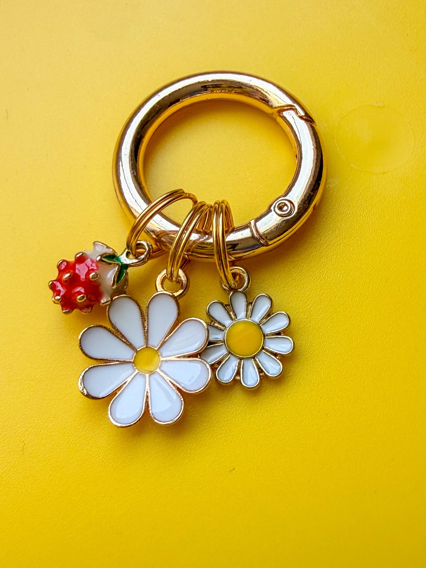 Daisy Collar Charm Set
