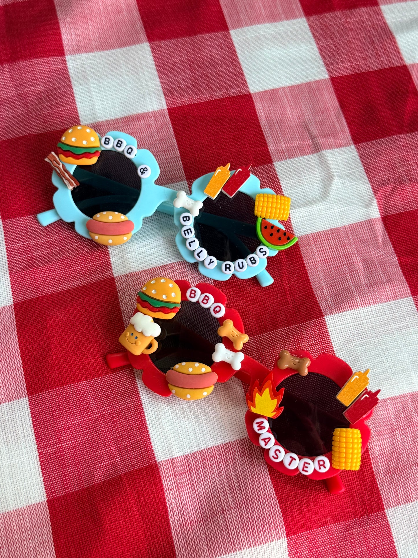 BBQ Dog Sunglasses-2 styles