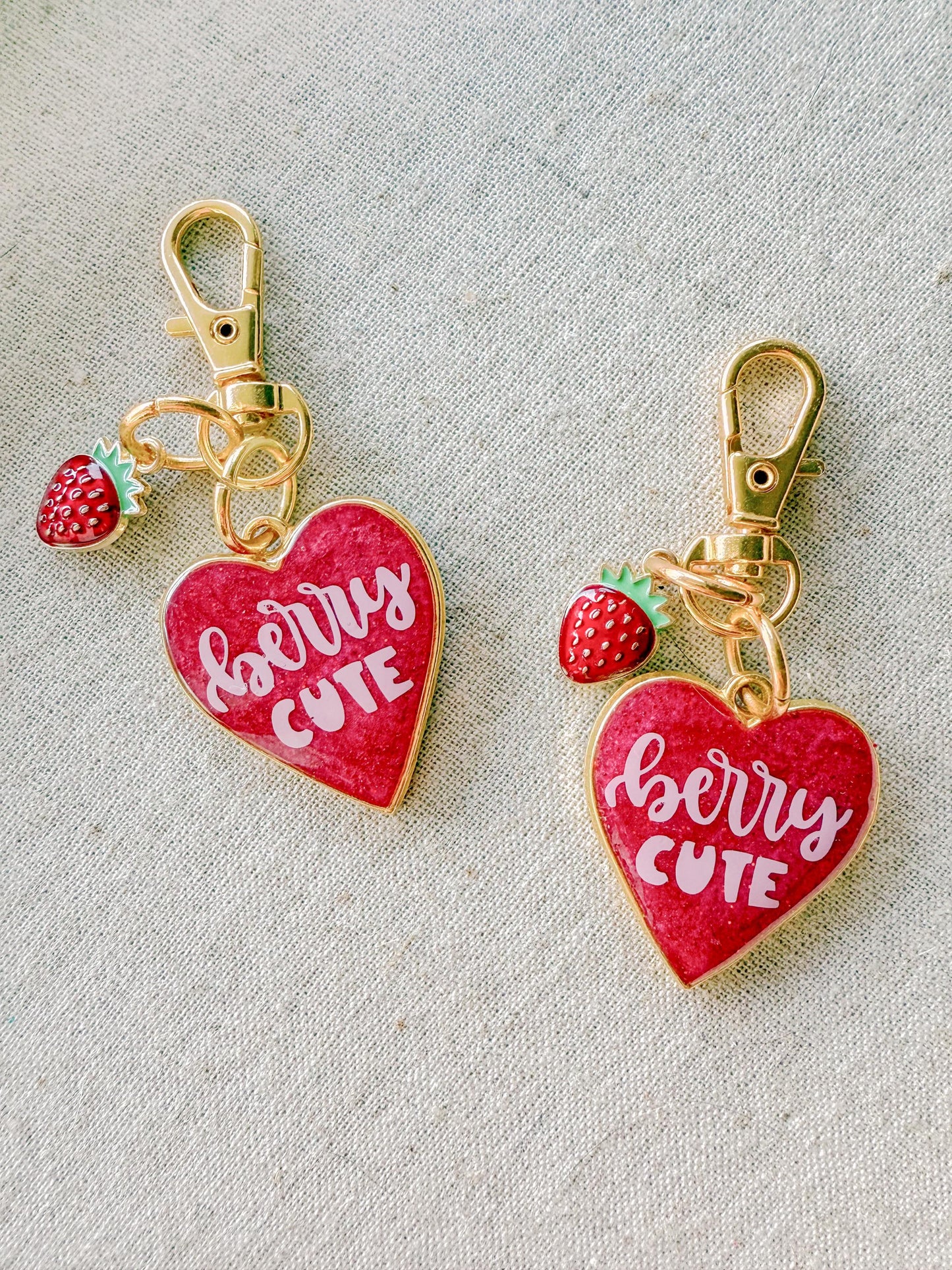 Berry Cute Heart Pet Tag: Personalized Dog Cat ID Tag