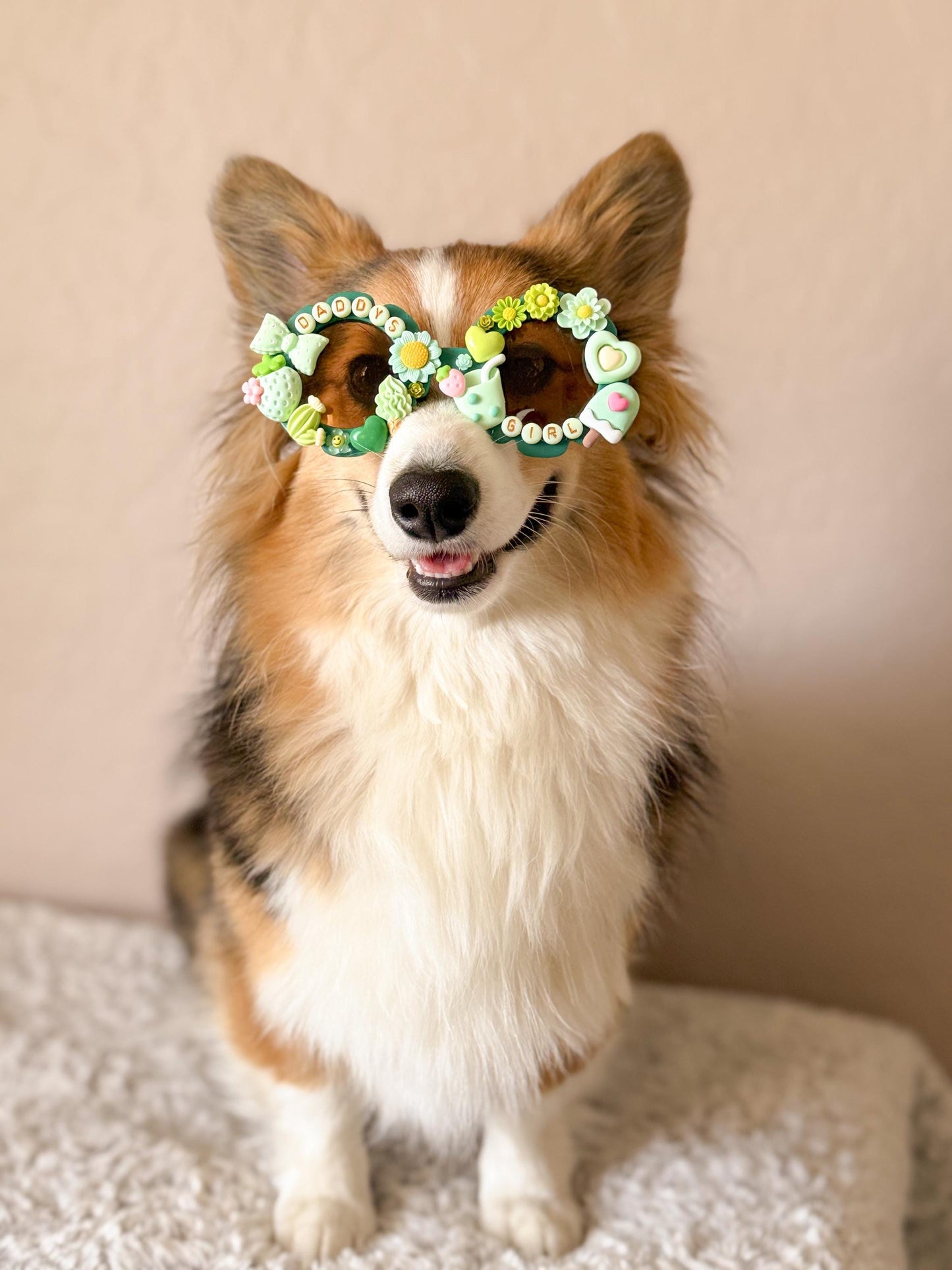 Daddy’s Girl Sunglasses- Green Edition