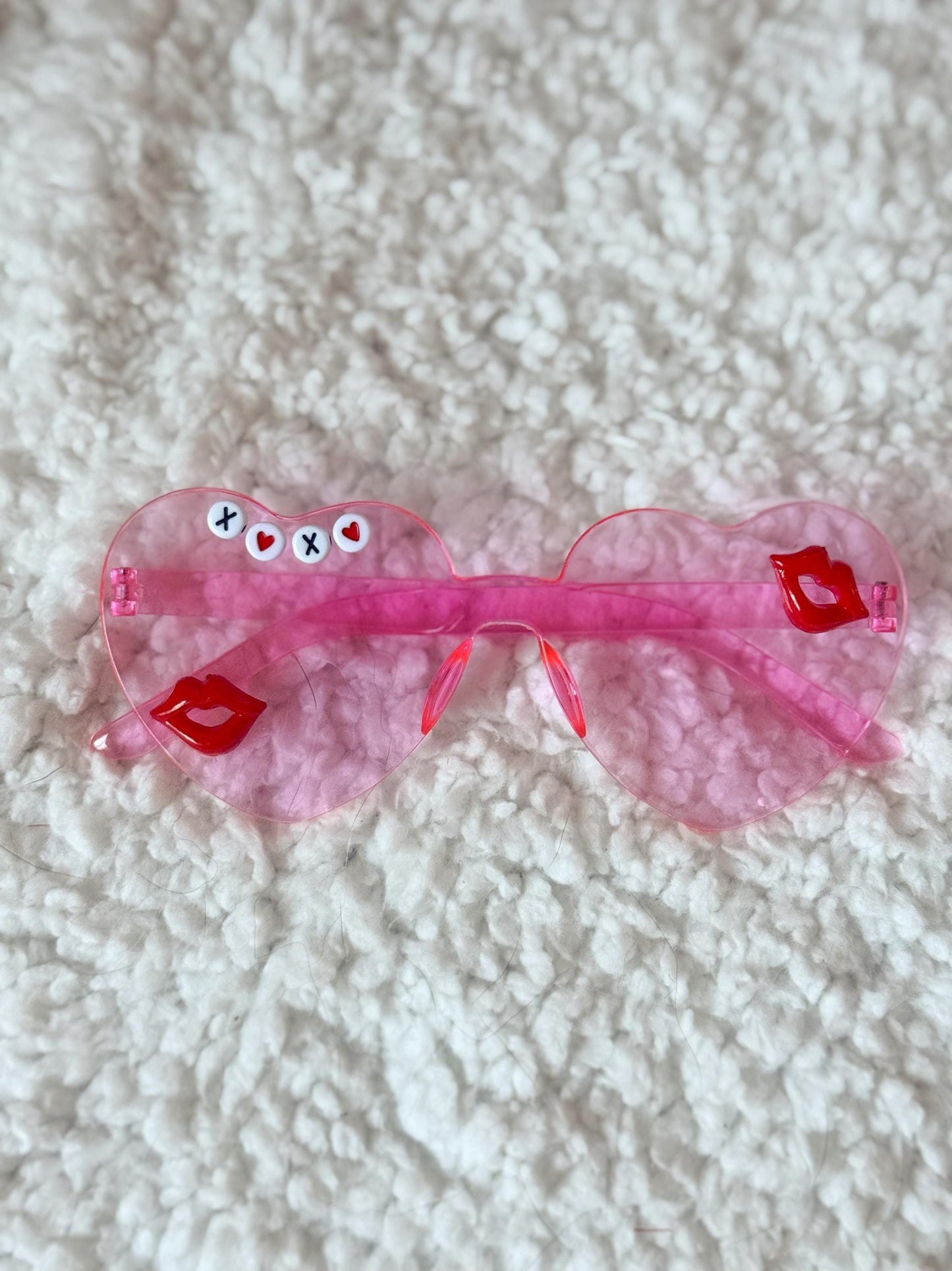 XOXO KISS Pet Sunglasses